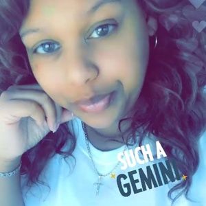 Meet your Posher, Teneka